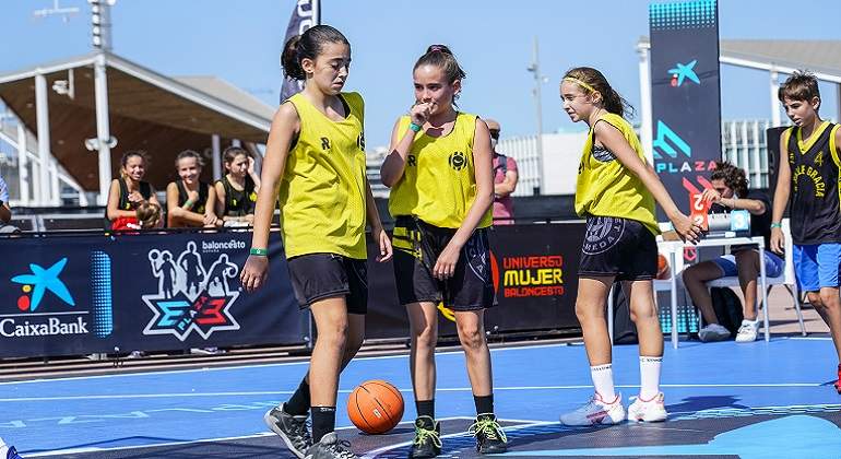 Plaza-3x3-CaixaBank-BCN-32.jpg
