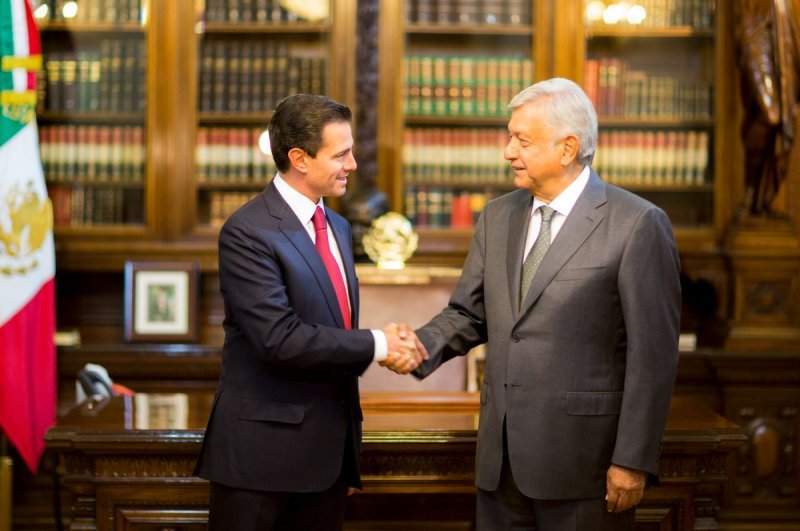 Pena-amlo.jpg