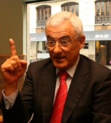 LuisFCartagena225gl.jpg