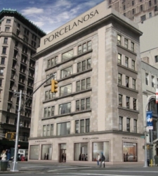 PorcelanosaNY225.jpg