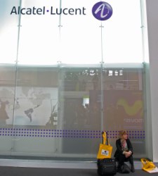 alcatel.jpg