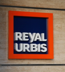 reyalurbis.JPG
