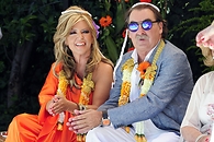 Boda Naranja de Lydia Lozano y Charly - 195x130