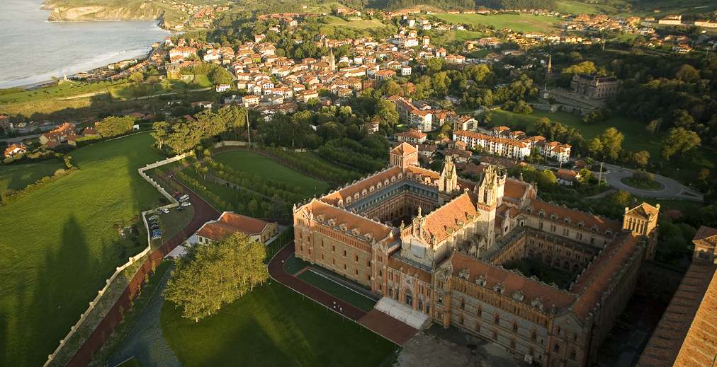 Seminario Mayor de la Universidad Pontificia de Comillas