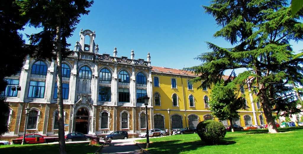 Uniovi.jpg