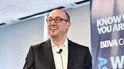 Genç confiesa su sorpresa por su elección como consejero delegado de BBVA