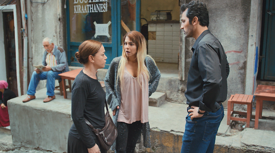 Foto de la serie Mujer (Antena 3) - 880x
