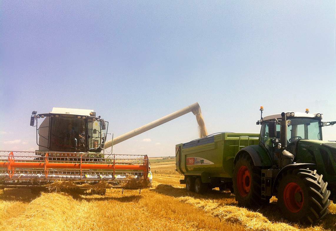 tractor-cosechadora-cereales.jpg
