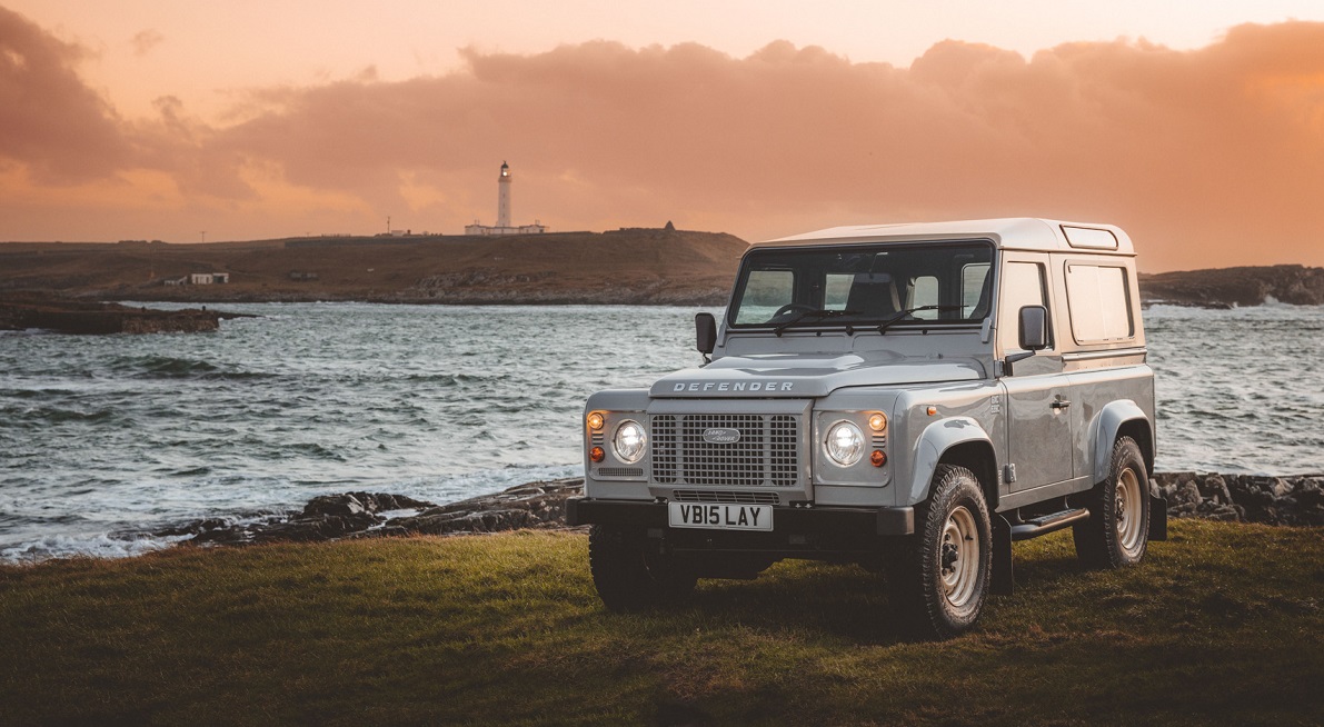 LAND-ROVER-CLASSIC-PARTNERS-WITH-KILCHOMAN-DISTILLERY-6.jpg
