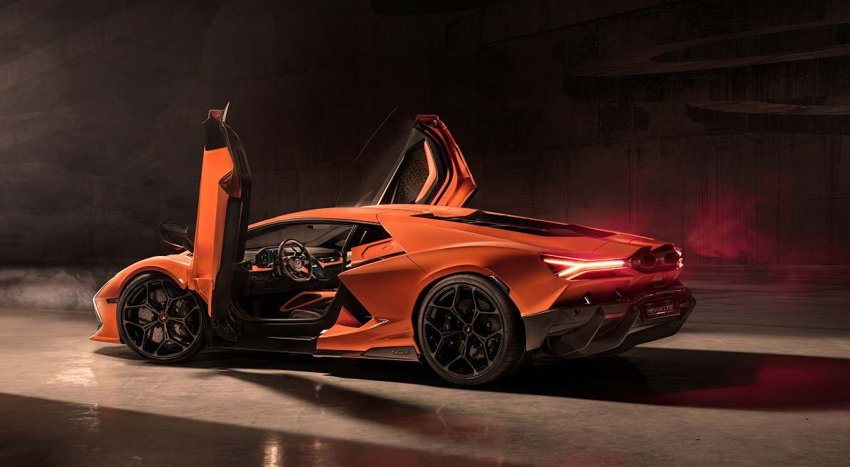 LamborghiniRevuelto19.jpg