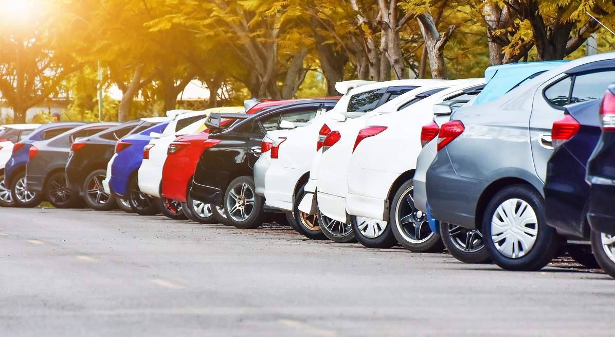 parkedcars10.jpg