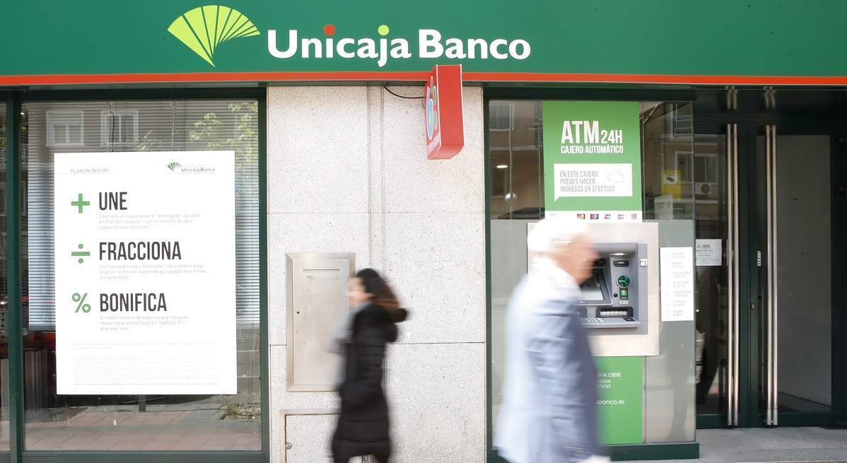 unicaja-sucursal1200.jpg