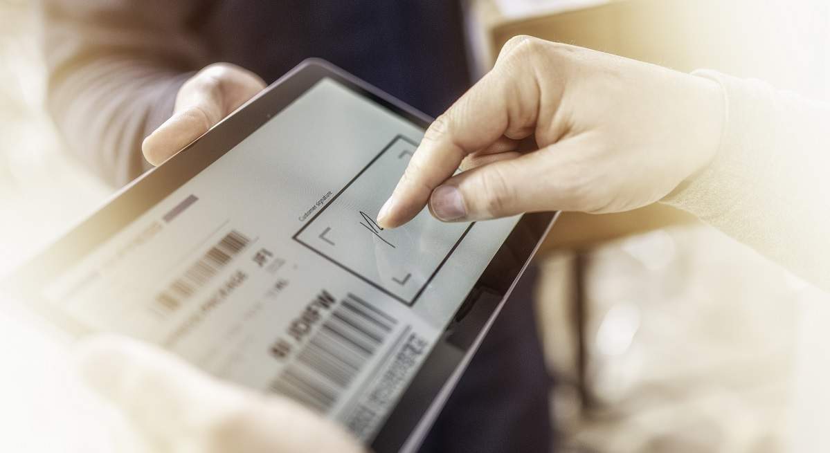 firma-electronica-istock.jpg