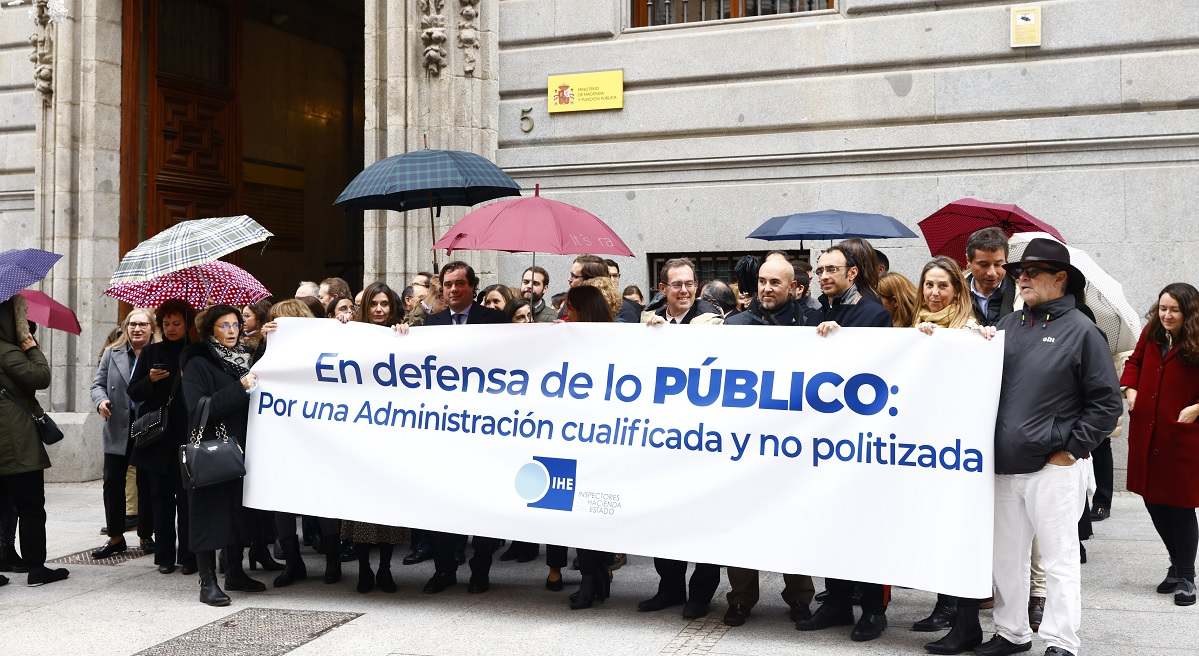 inspectores.jpg