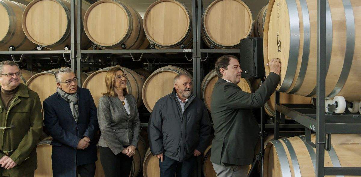 Manueco-Vino-1200.jpg
