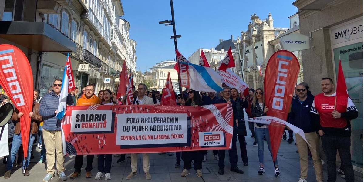 Prostestas del sector de la banca para pedir mejoras laborales y económicas.