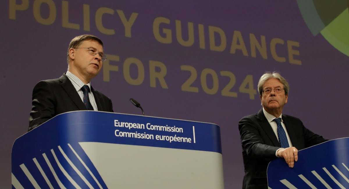 Dombrovskis y gentiloni