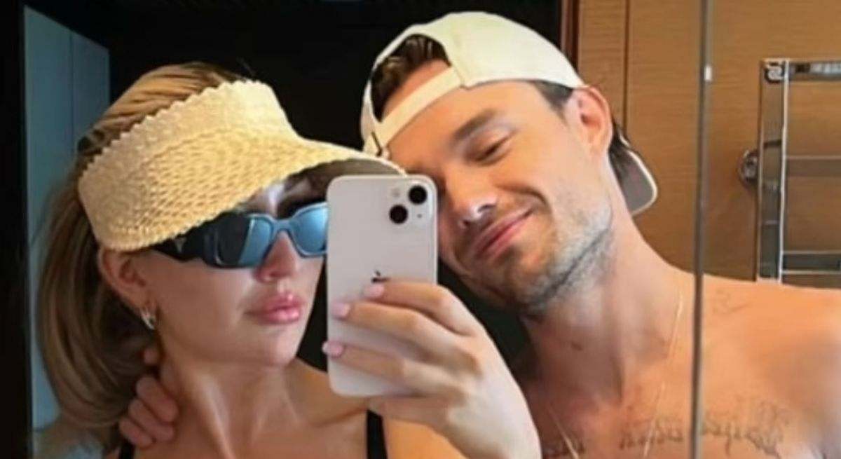 liam-selfie-con-su-novia-.jpg