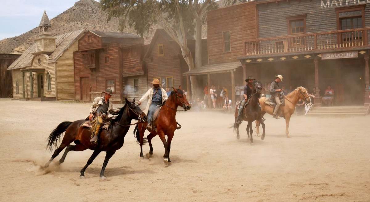 Vaqueros en el lejano oeste (Pixabay)
