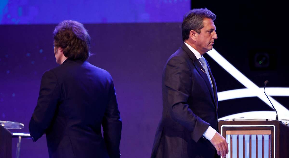 javier-milei-sergio-massa-debate-reuters-1200x655.jpg