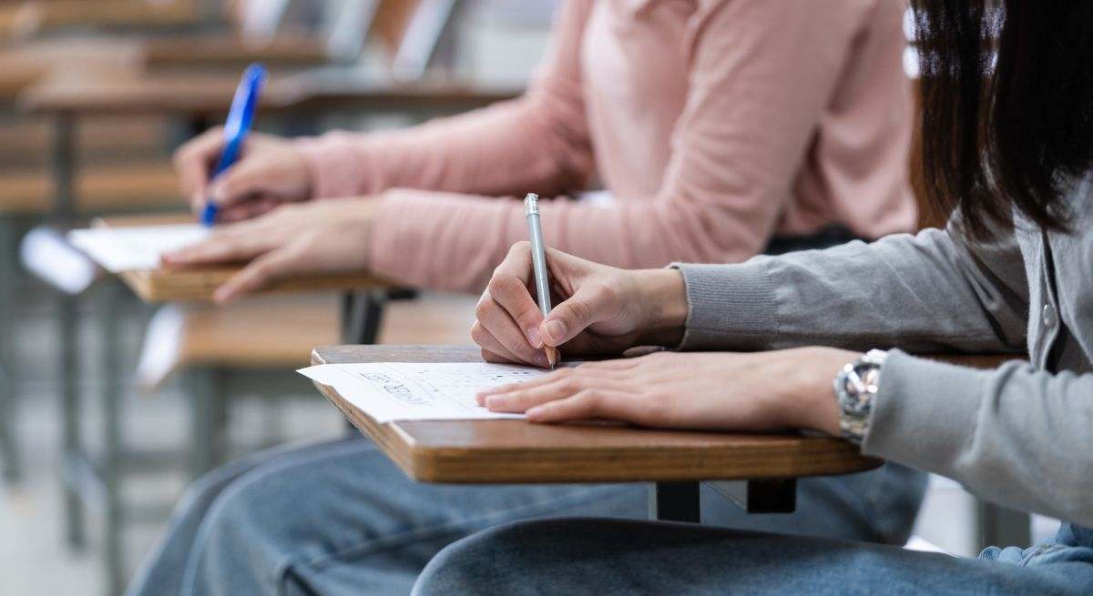 El examen para médicos será el día 24 de enero. 