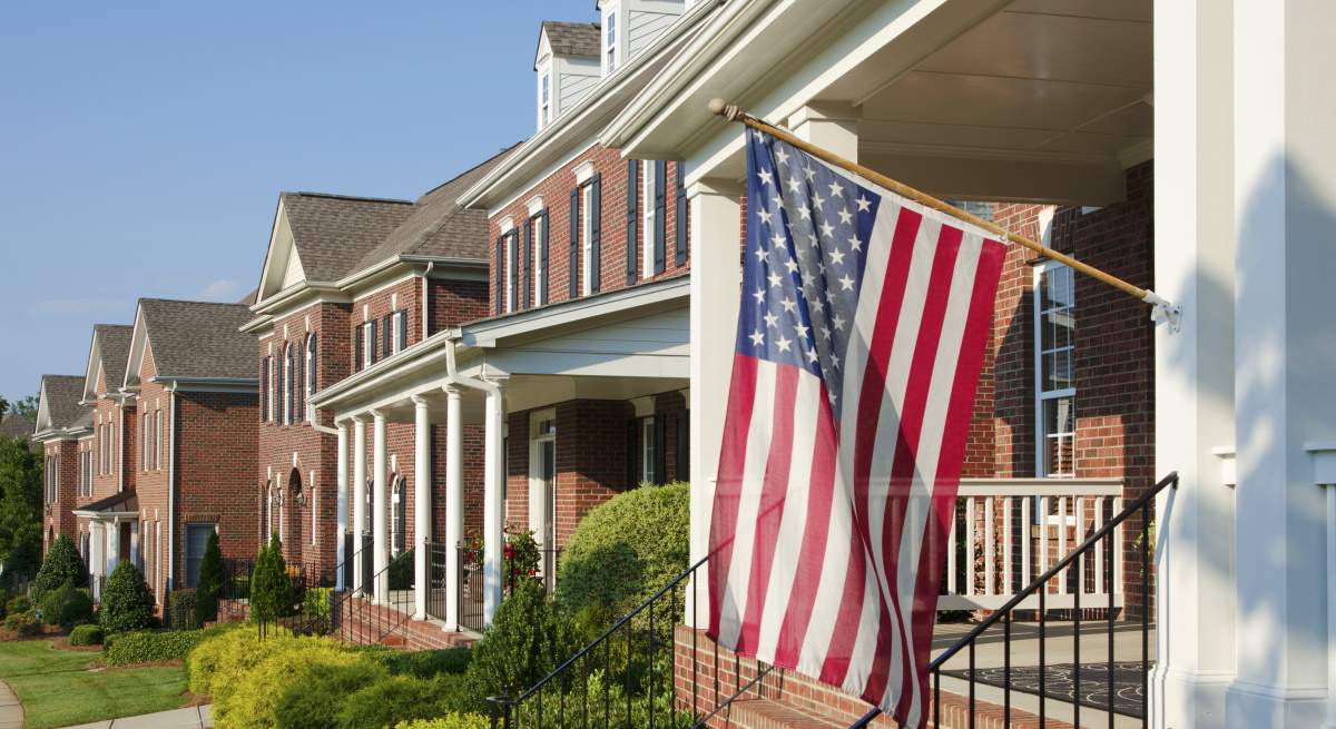 bandera-eeuu-vivienda.jpg