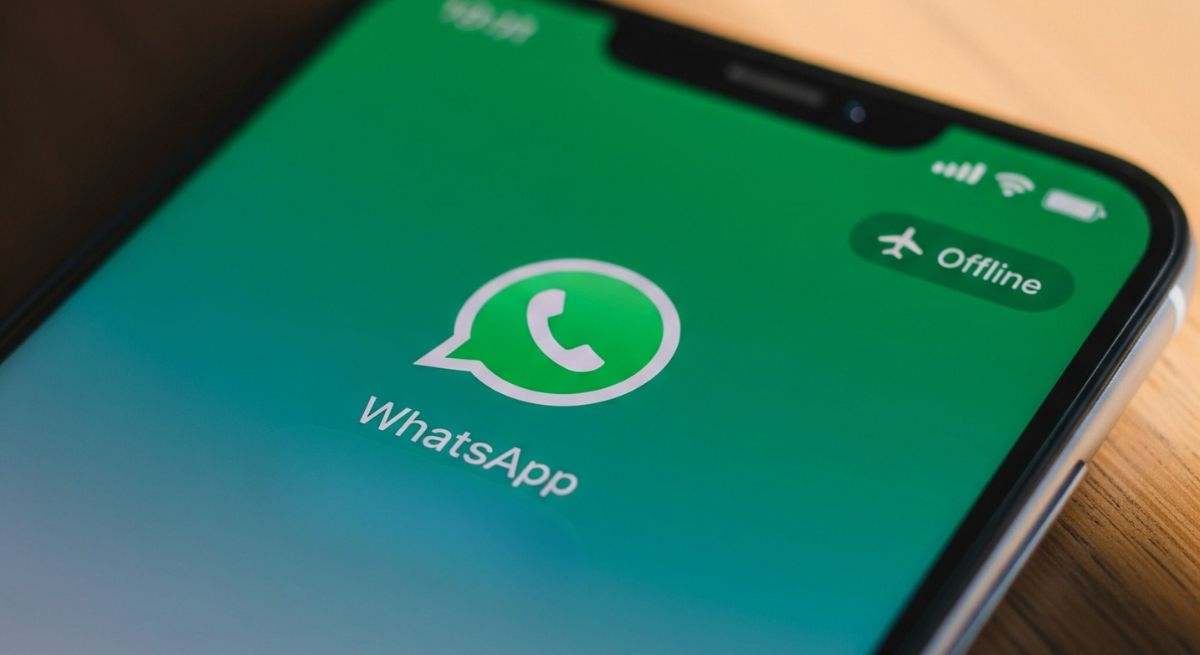 Usar el modo avión del móvil en WhatsApp activa la función secreta que cambiará para siempre como usas la app