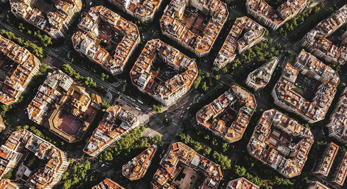 barcelona-eixample-istock.jpg