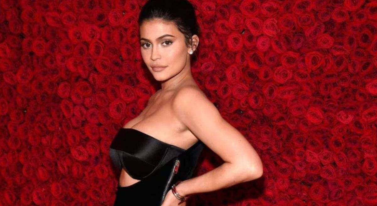 kylie-jenner-------.jpg
