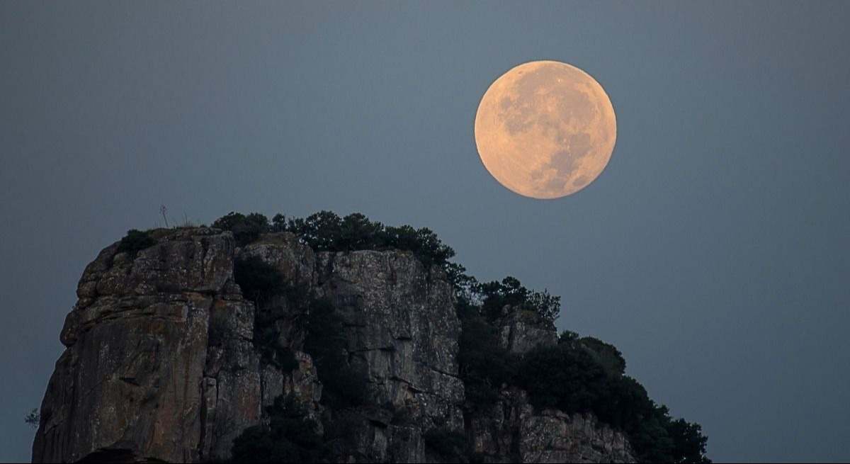 luna-llena-canva