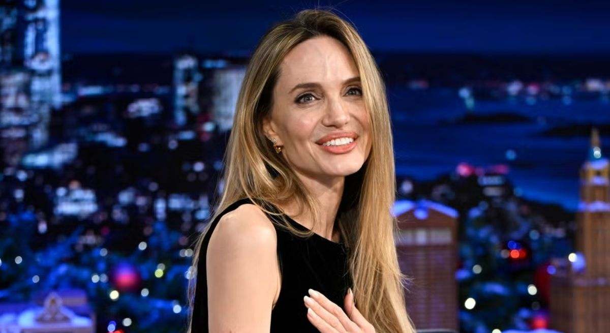 angelina----.jpg