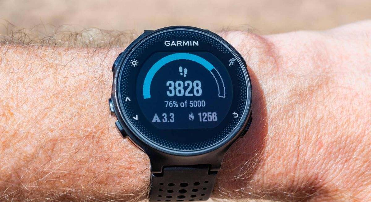 Garmin-smartwatch.jpg