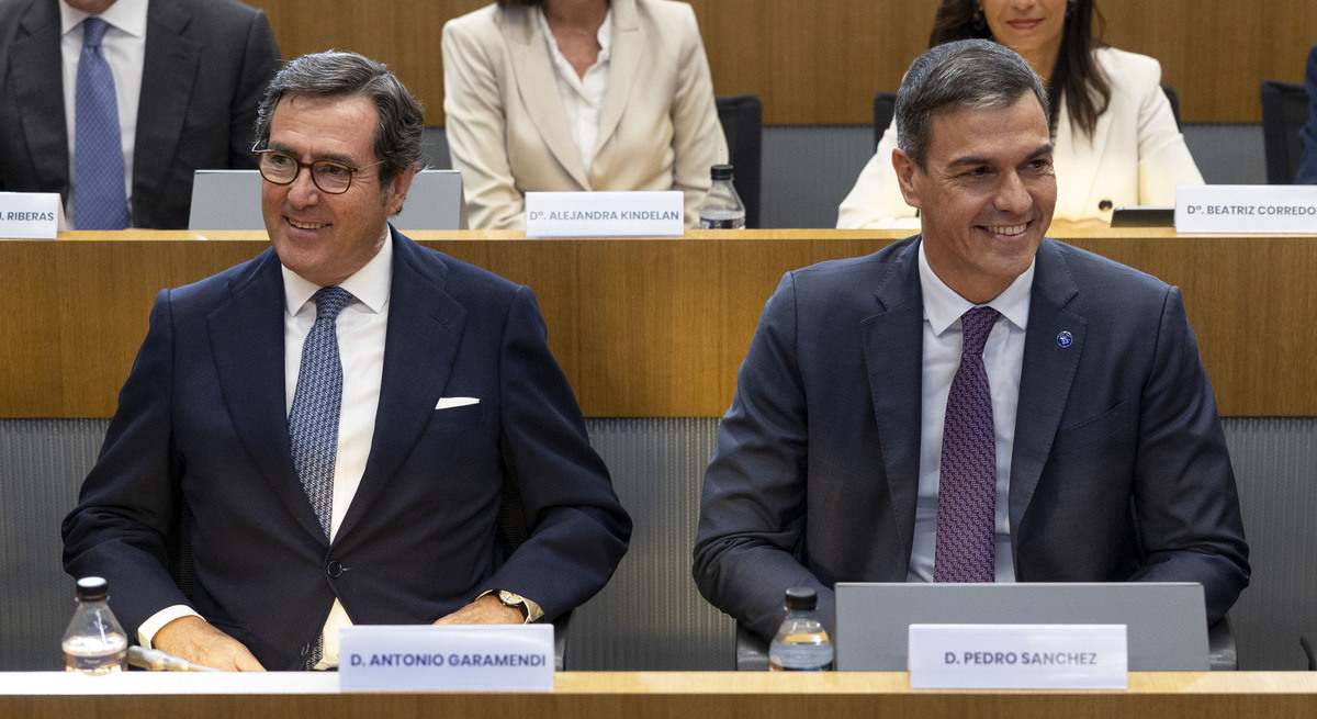 Sanchez-Garamendi-EFE.jpg