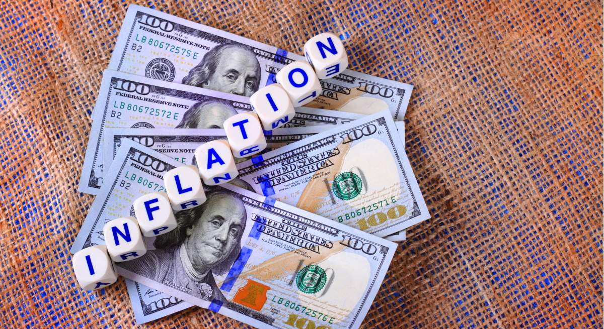 Dolares-dados-inflacion-dreamstime.jpg