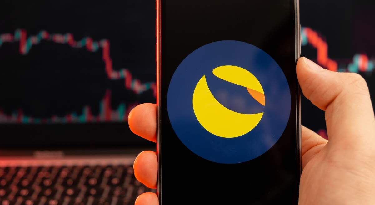 luna-criptomoneda-dreamstime-1200x655.jpg