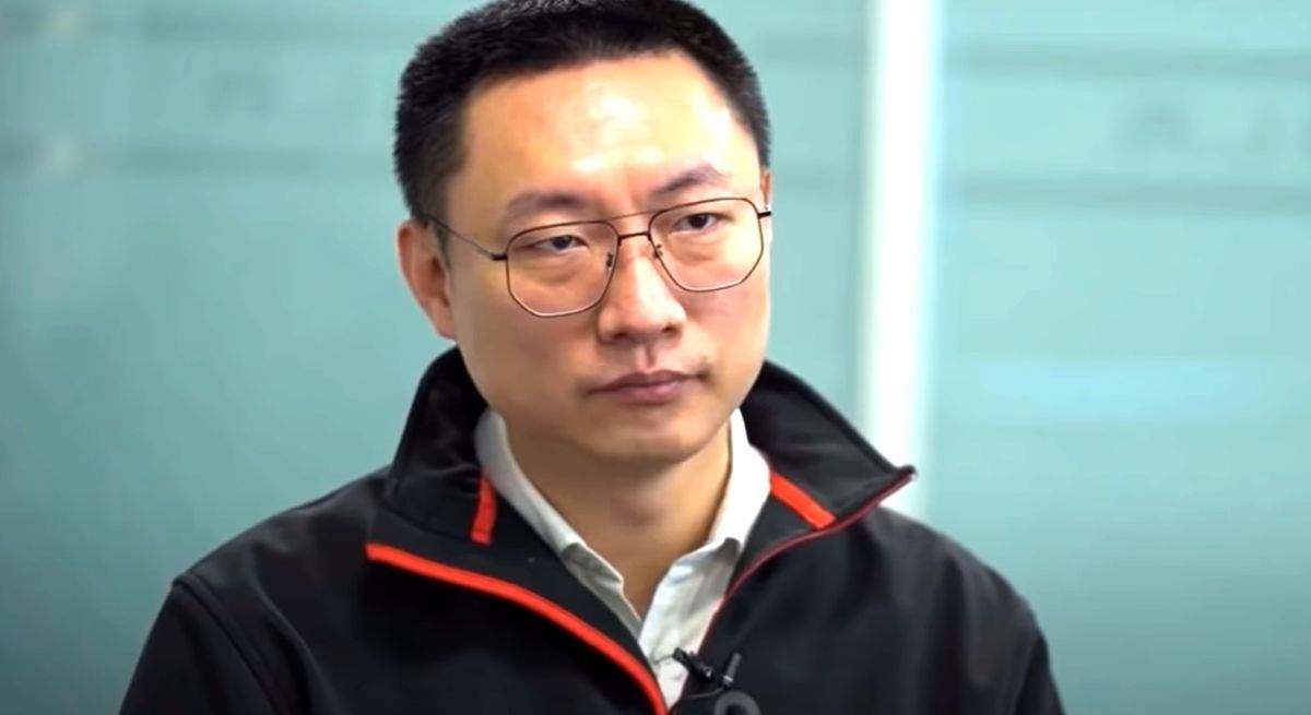 Tom-Zhu-t-study-1200.jpg