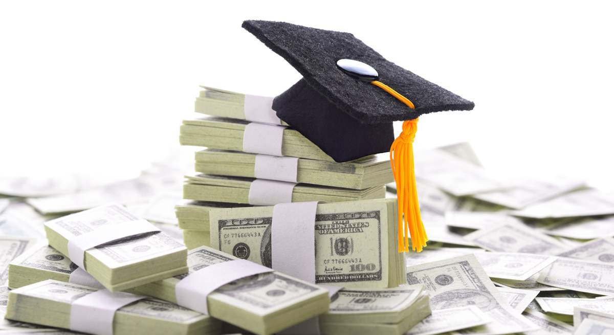 deuda-universitaria-dreamstime-1200x655.jpg