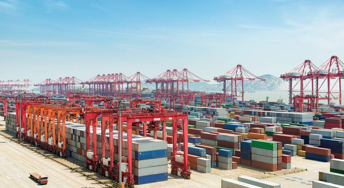 Puerto-Shanghai-dreamstime.jpg