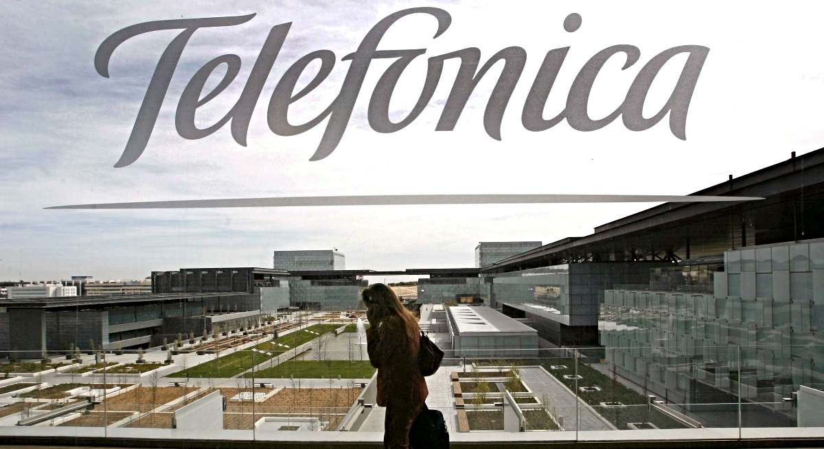 telefo telefo