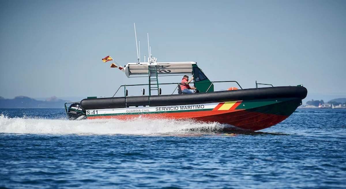 Una de las patrulleras de la Guardia Civil construida por Aister.