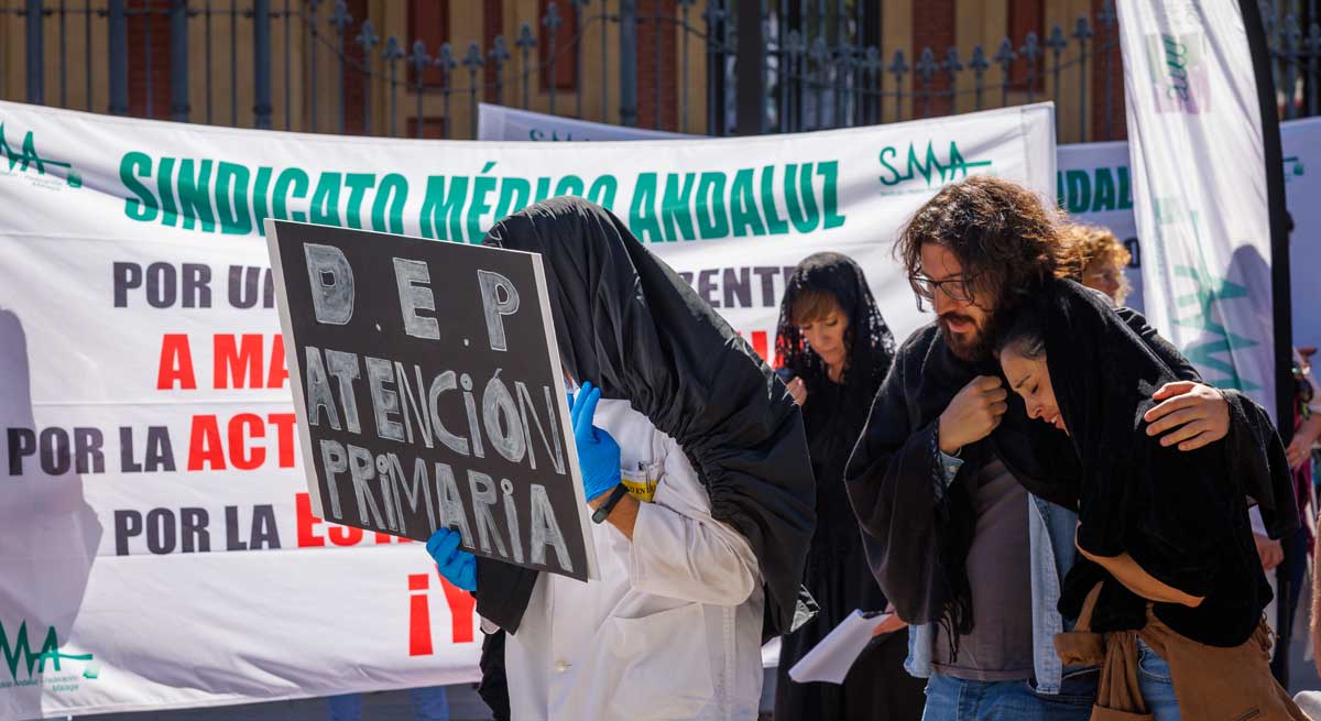 Los-sanitarios-se-co-116730999W.jpg