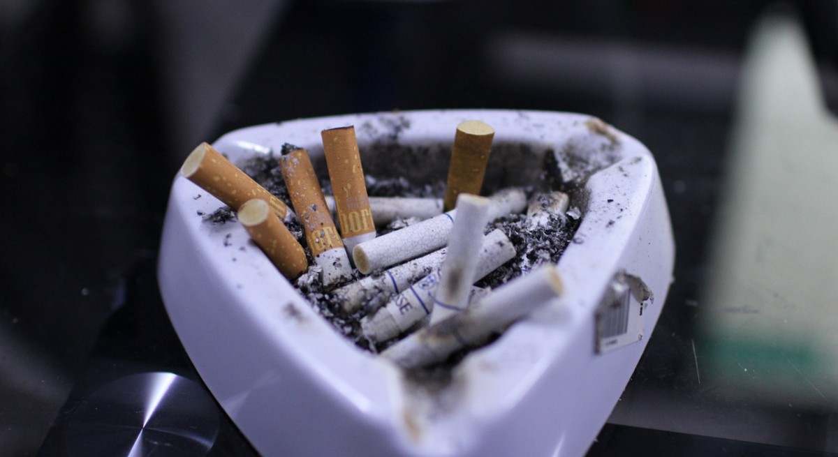tabaco_cigarrillos_ceniicero