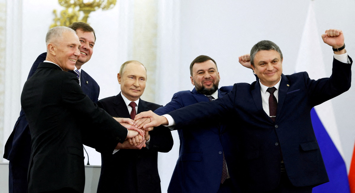 putin-rie-economia.jpg