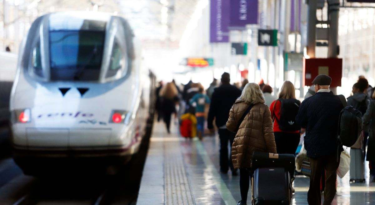 Renfe_pasajeros.jpg