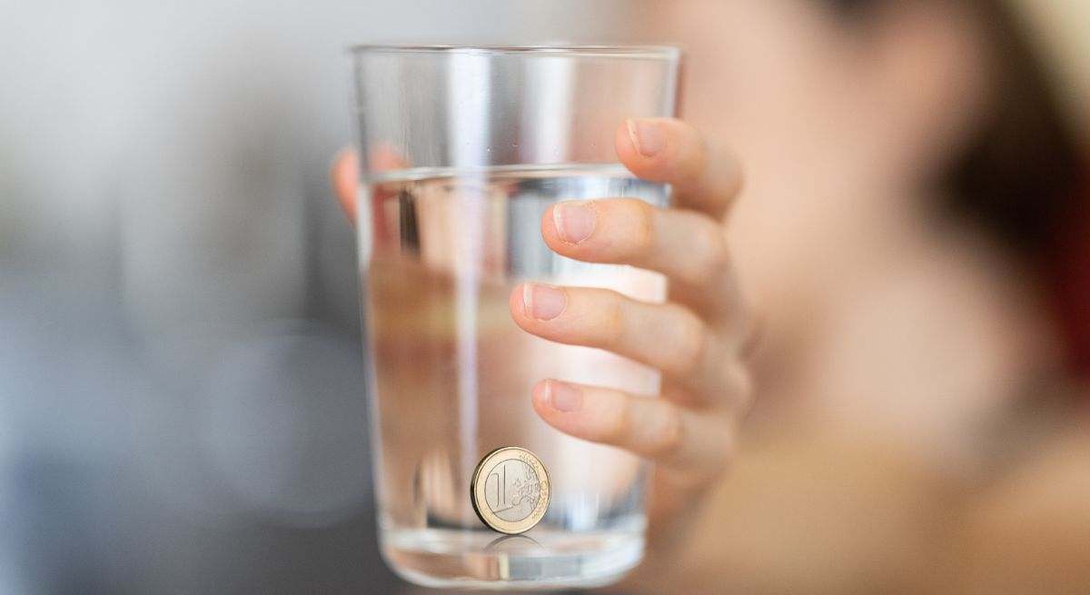 Truco de la moneda y el agua