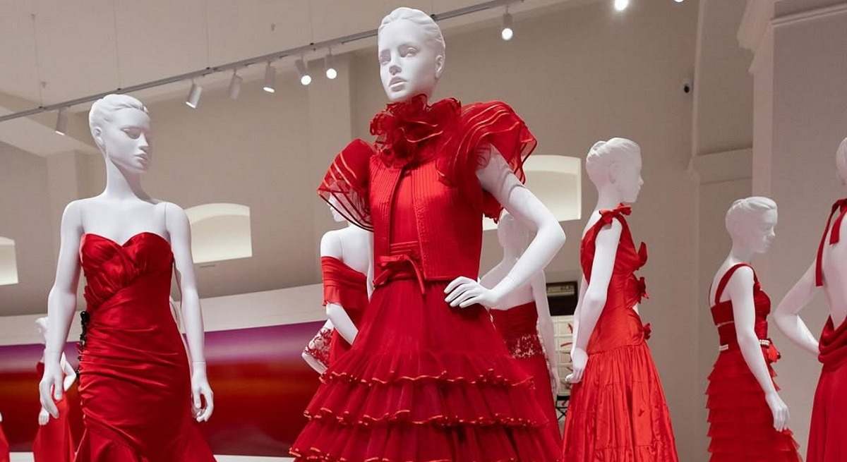 'Orizzonti/Rosso' rinde homenaje al color insignia de la maison