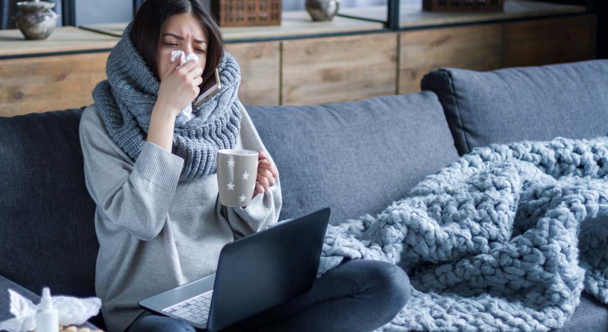 Trabajadora con gripe