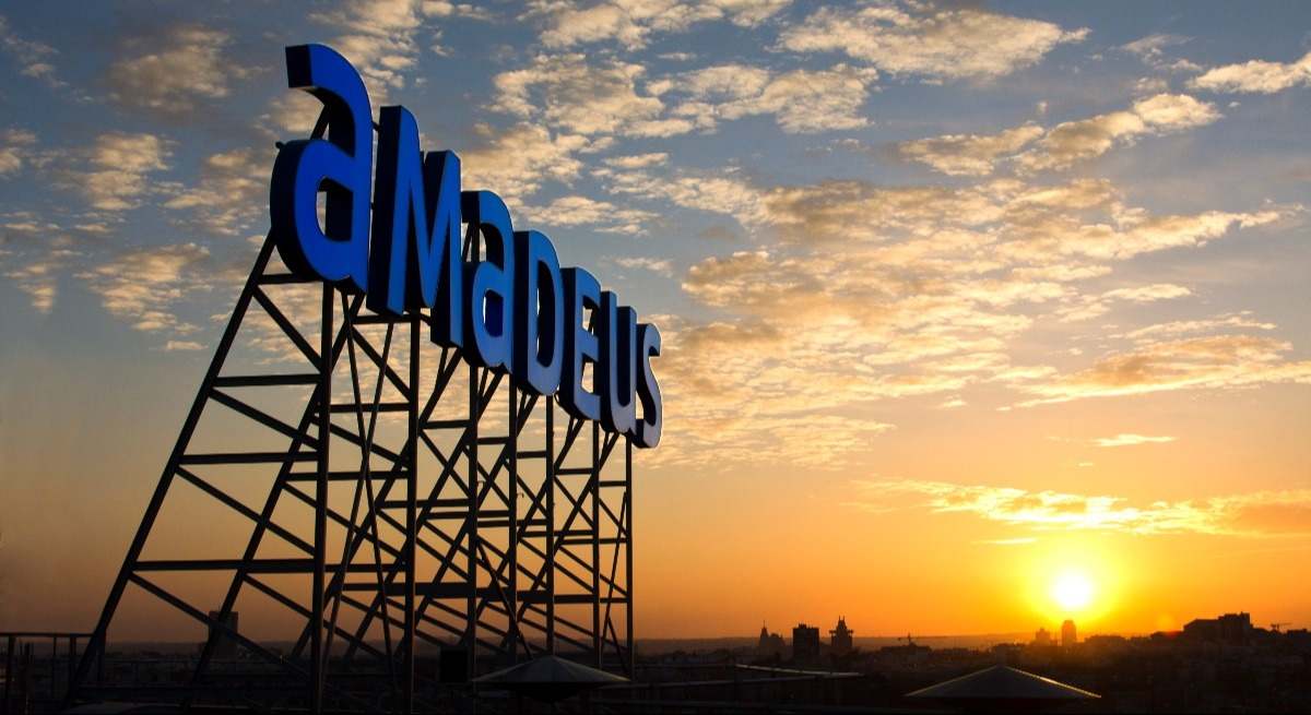 Logo de Amadeus
