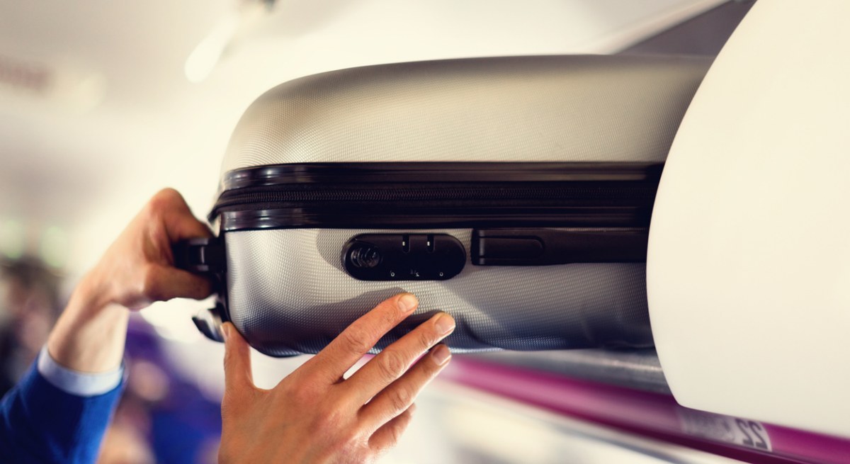 maleta-equipaje-avion-ocu-iStock-957155276.jpg