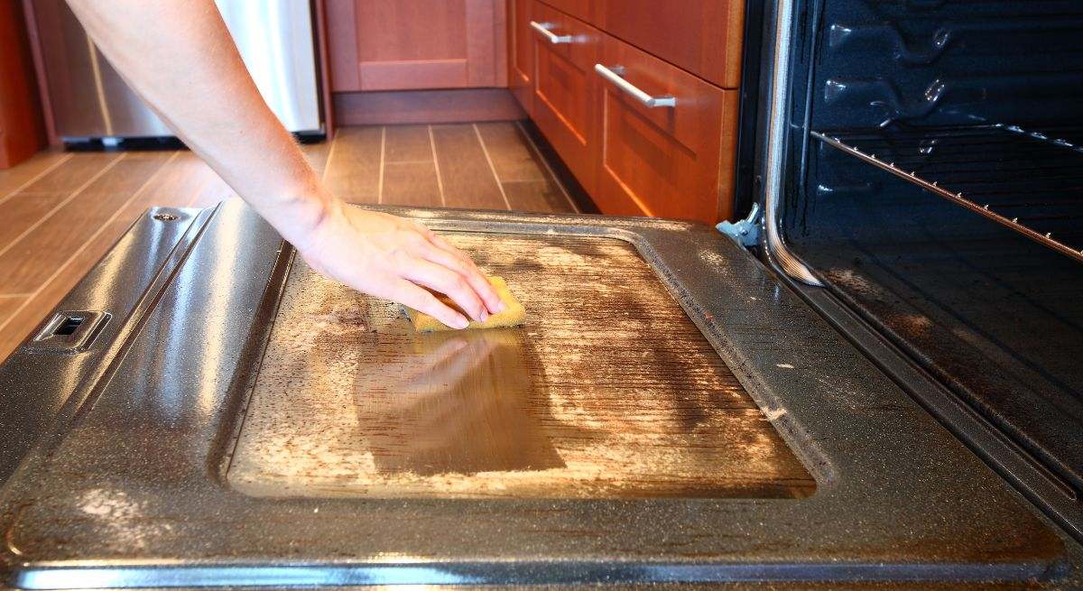 Un horno bastante sucio en España